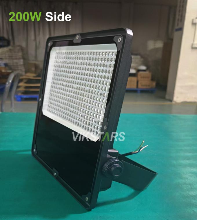 Las luces de inundación LED de mejor calidad 50w 100w 150w 200w 250w 300w Para el túnel del campo de fútbol 3
