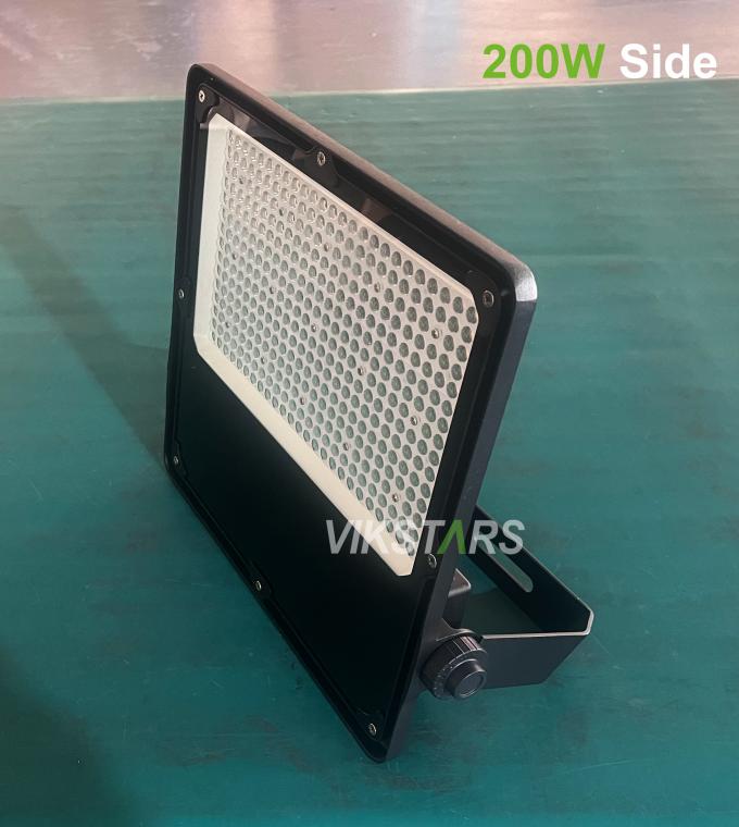 Las luces de inundación LED de mejor calidad 50w 100w 150w 200w 250w 300w Para el túnel del campo de fútbol 4