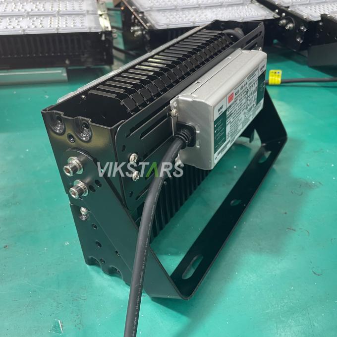 50W 100W 150W 200W 250W 300W Aluminio Fin LED Luces de inundación IP65 Larga vida útil Buena calidad LED Luces de alto mástil 3